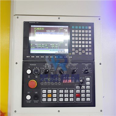 3 Axis CNC Vertical Machine Center